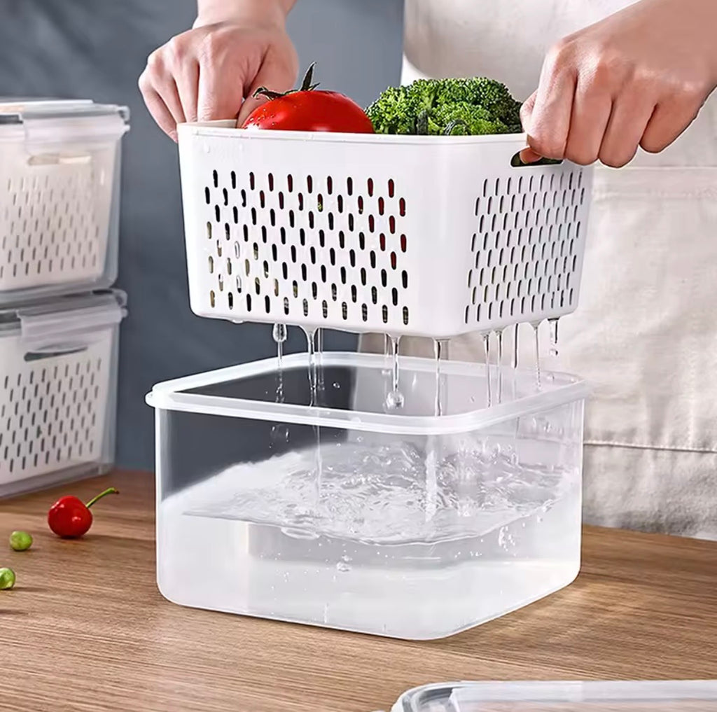 Clear Acrylic Fridge Organiser Bins with Handles – Stackable Kitchen & Pantry Storage Containers for Fruit, Vegetables, and Snacks (Set of 4)